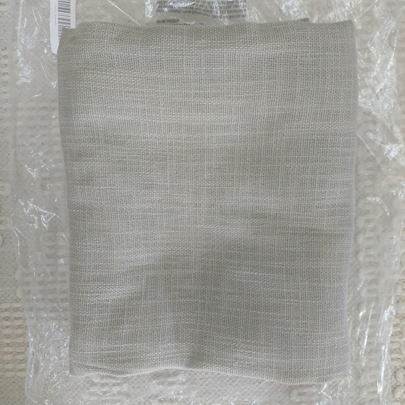 NWOT! Quince Cotton Sheer Gray Curtains- Set Of 2 Panels! 48"x84" (F67) - Picture 5 of 13